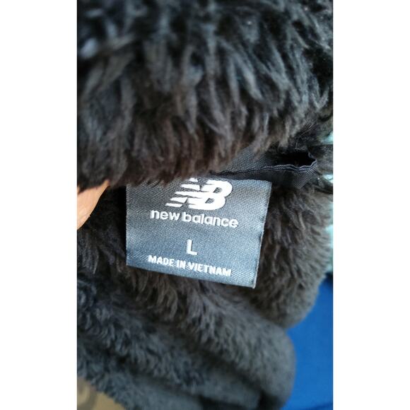 $New Balance Ultra Soft black fleece Zipper Jacket Womens Size L Cozy - Picture 6 of 7